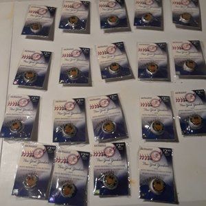 NY Yankee 2006 mini baseballs with collectors book